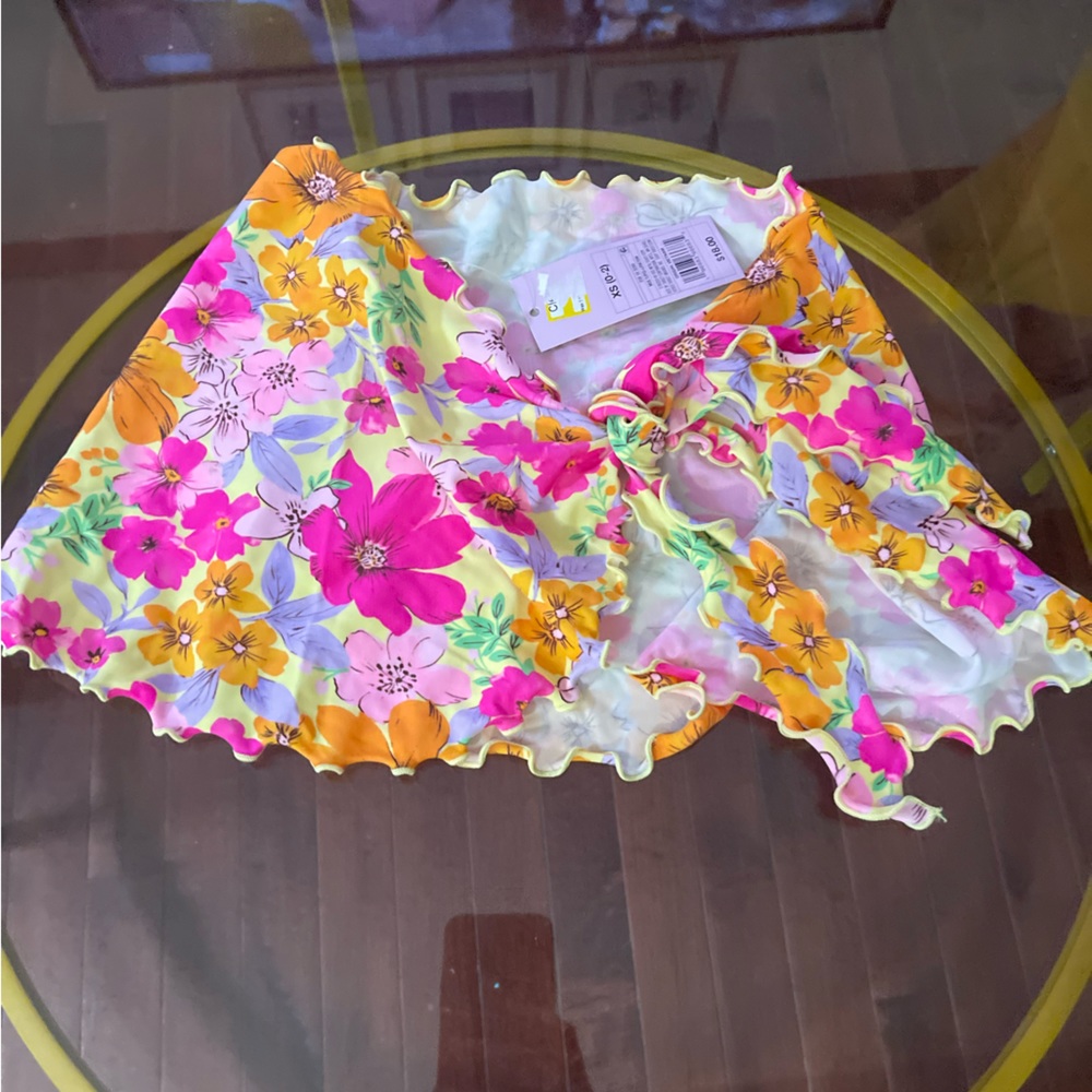 ✨NWT✨ Women’s Bathing Suit cover up
